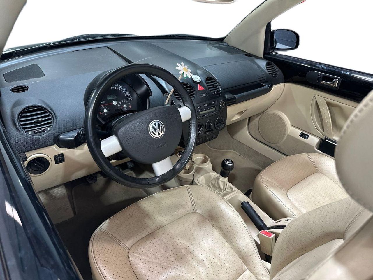 Volkswagen New Beetle 2.0 Cabriolet - Foto 12