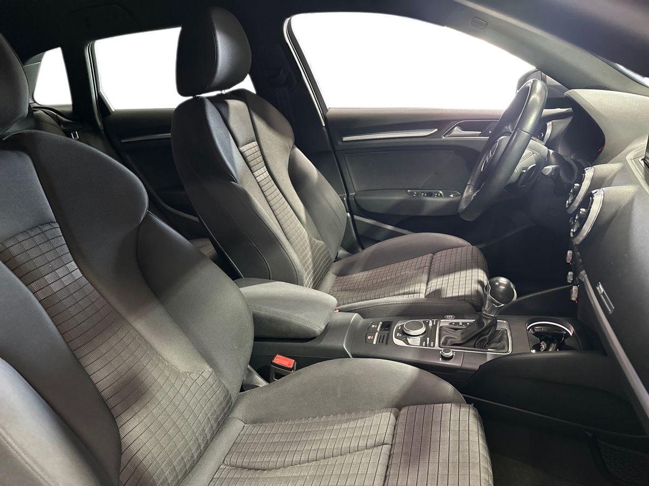 Audi A3 S line edition 1.6 TDI S tronic Sportb - Foto 18