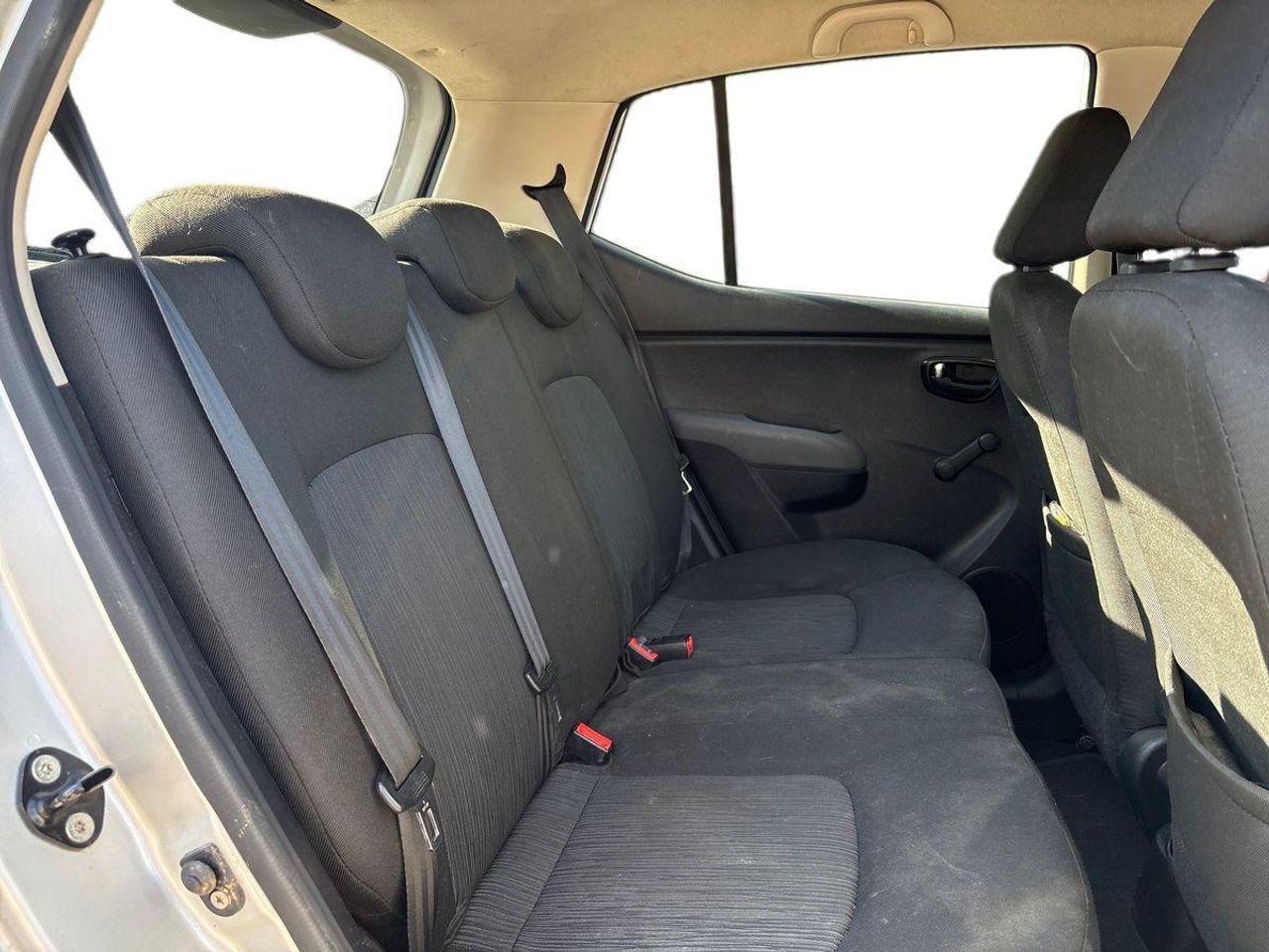 Hyundai i10 1.2 GLS Comfort Automático - Foto 18