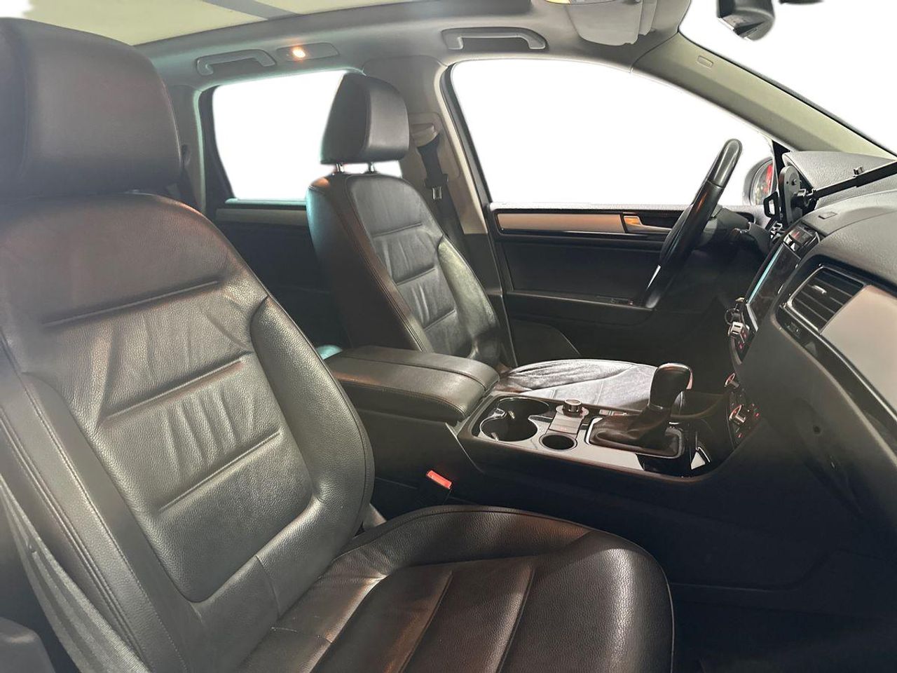 Volkswagen Touareg 3.0 V6 TDI 245 Tip Premium Bmotion Tech - Foto 18