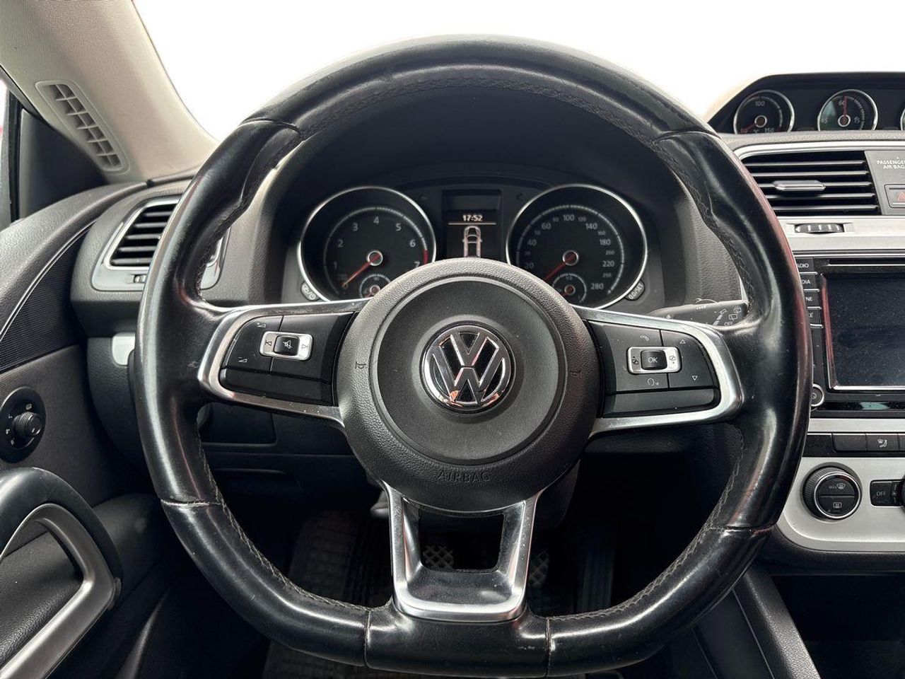 Volkswagen Scirocco R-Line 2.0 TSI 180CV BMT - Foto 12