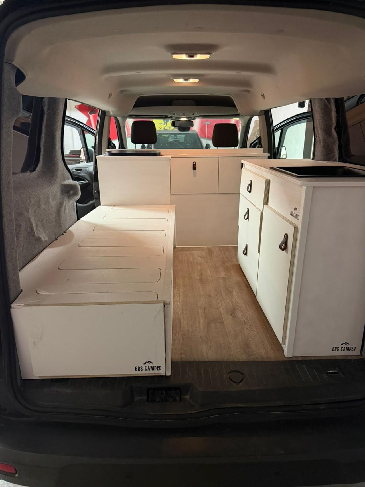 Ford Tourneo Connect 1.5 TDCi 88kW (120CV) Titanium Auto - Foto 26