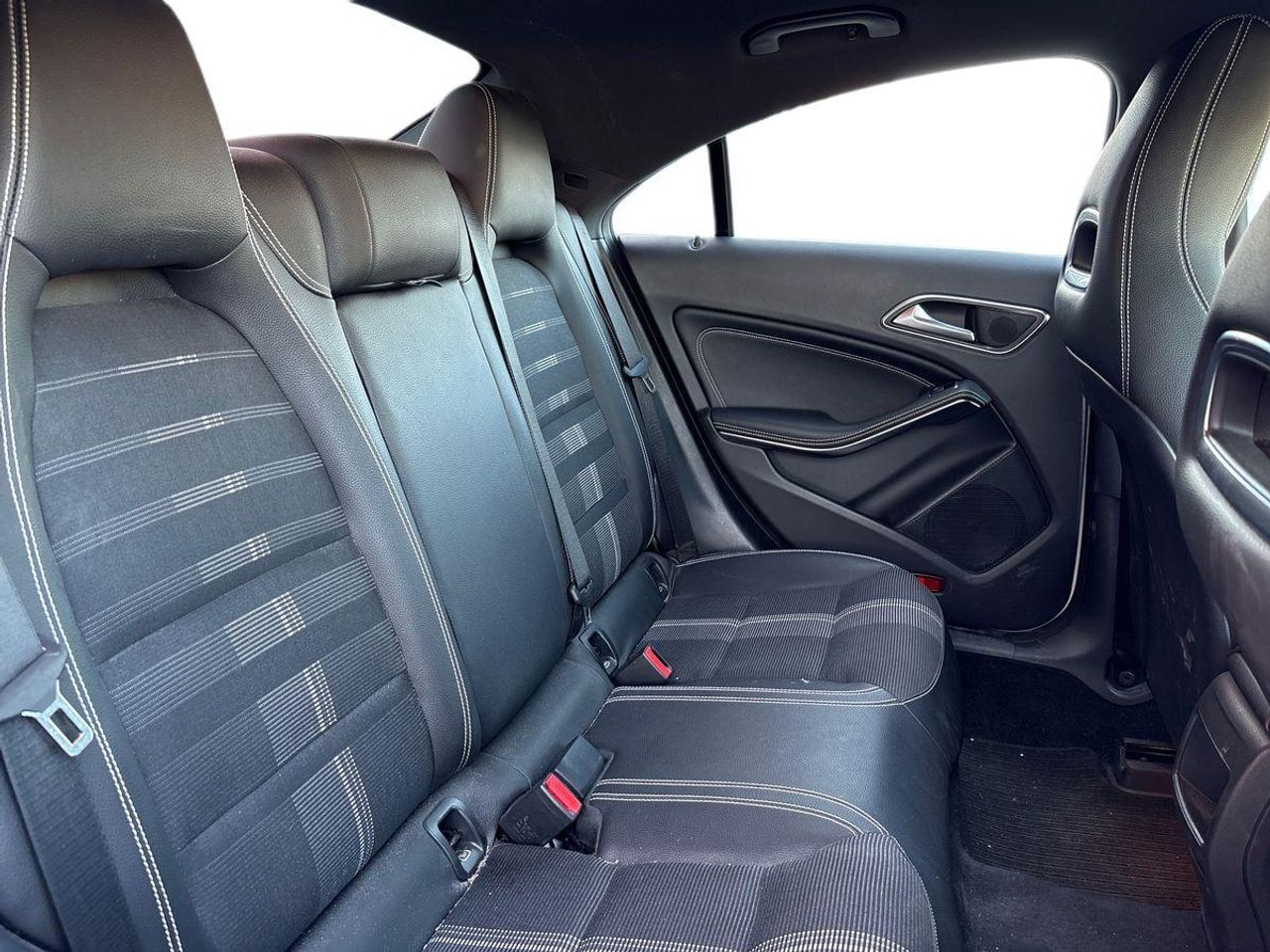 Mercedes Clase CLA CLA 180 - Foto 18