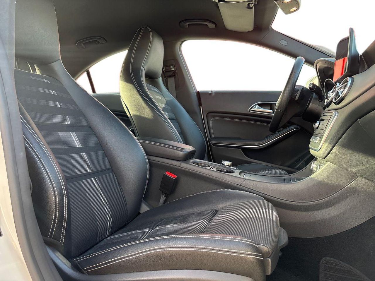 Mercedes Clase CLA CLA 180 - Foto 17