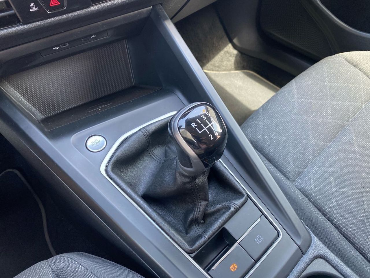 Volkswagen Golf Life 1.5 TSI 96kW (130CV) - Foto 13