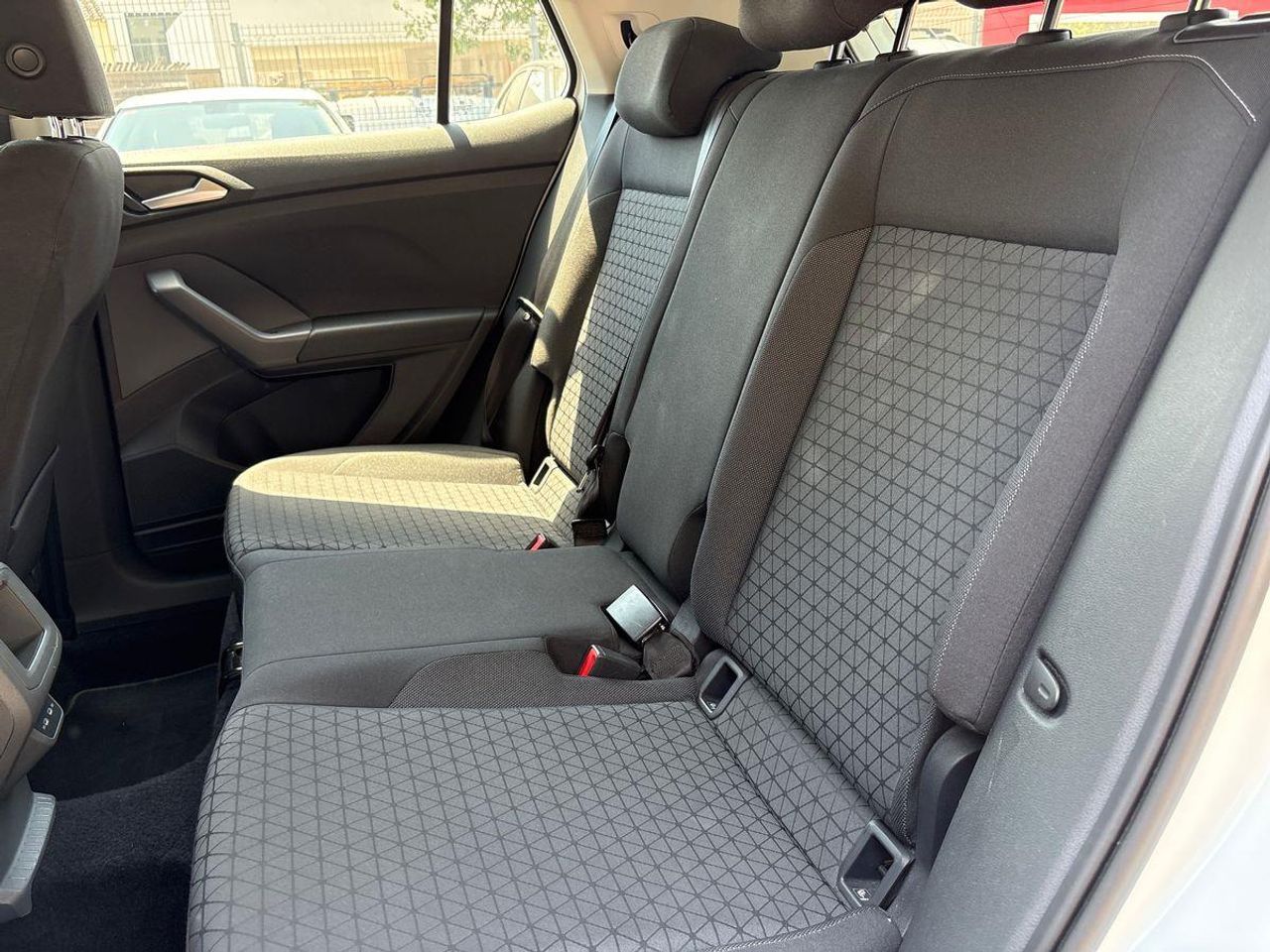 Volkswagen T-Cross Advance 1.0 TSI 81kW (110CV) DSG - Foto 24