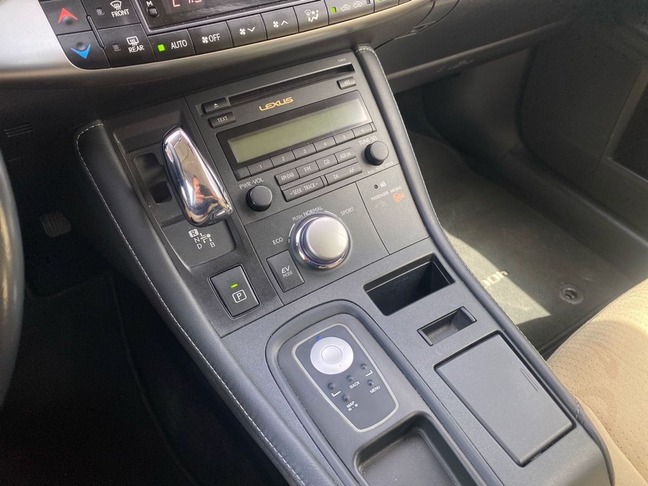 Lexus CT 200h Executive - Foto 13