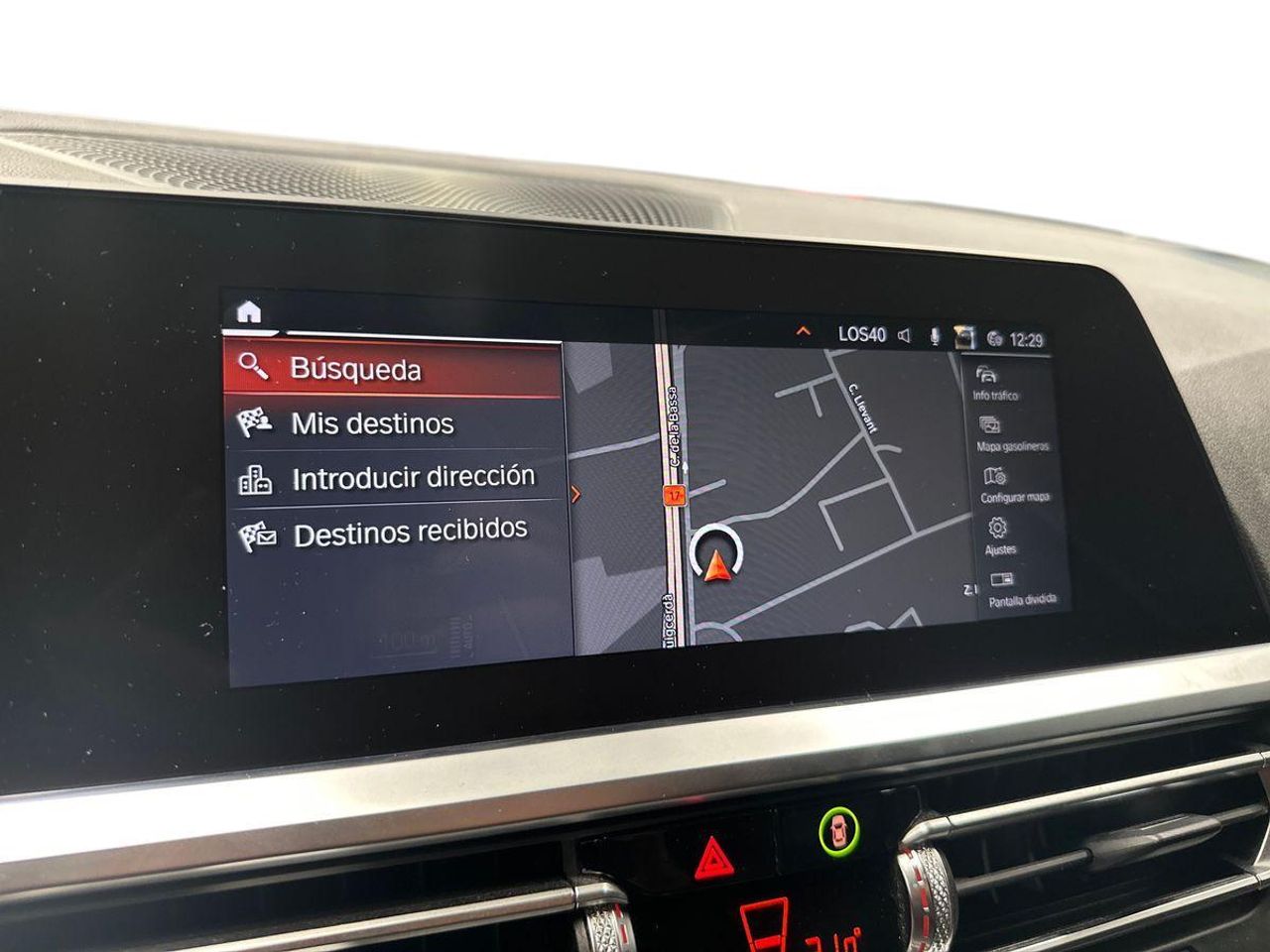 BMW Serie 3 318d Auto. PACK M - Foto 17