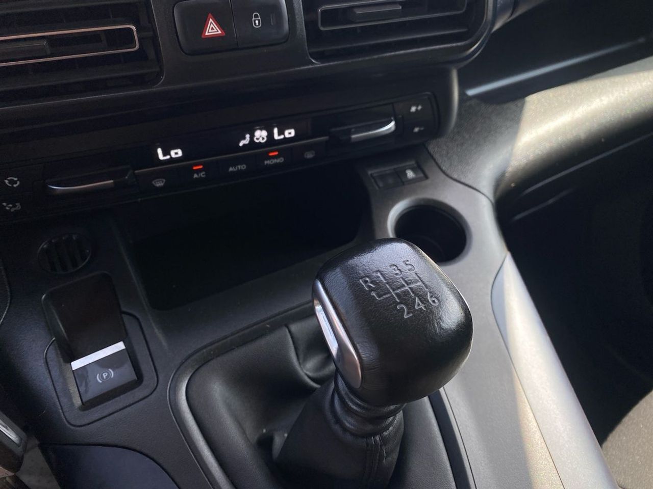 Peugeot Rifter Allure Long BlueHDi 96kW - Foto 13