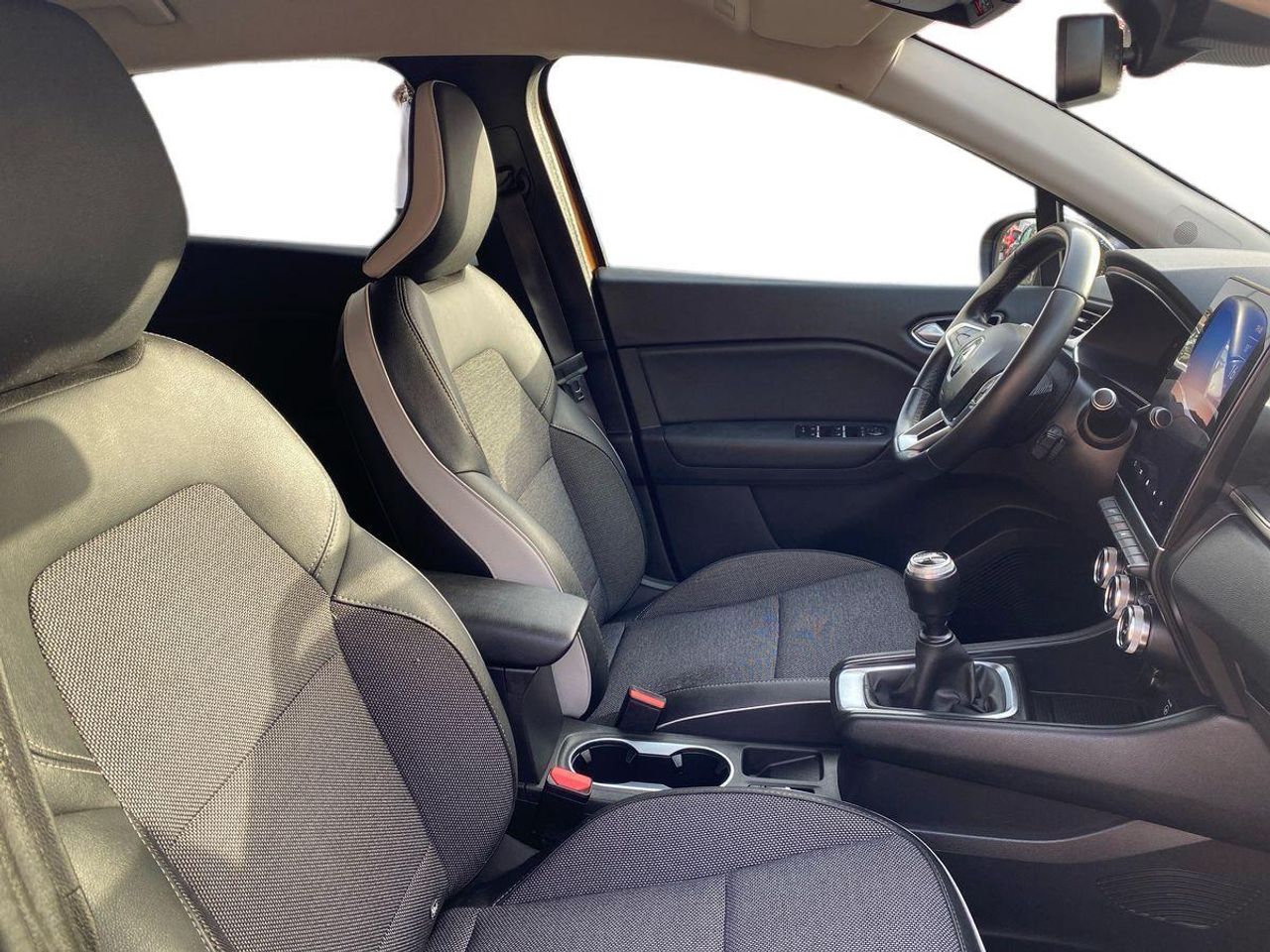 Renault Captur Zen TCe 74kW (100CV) - Foto 17