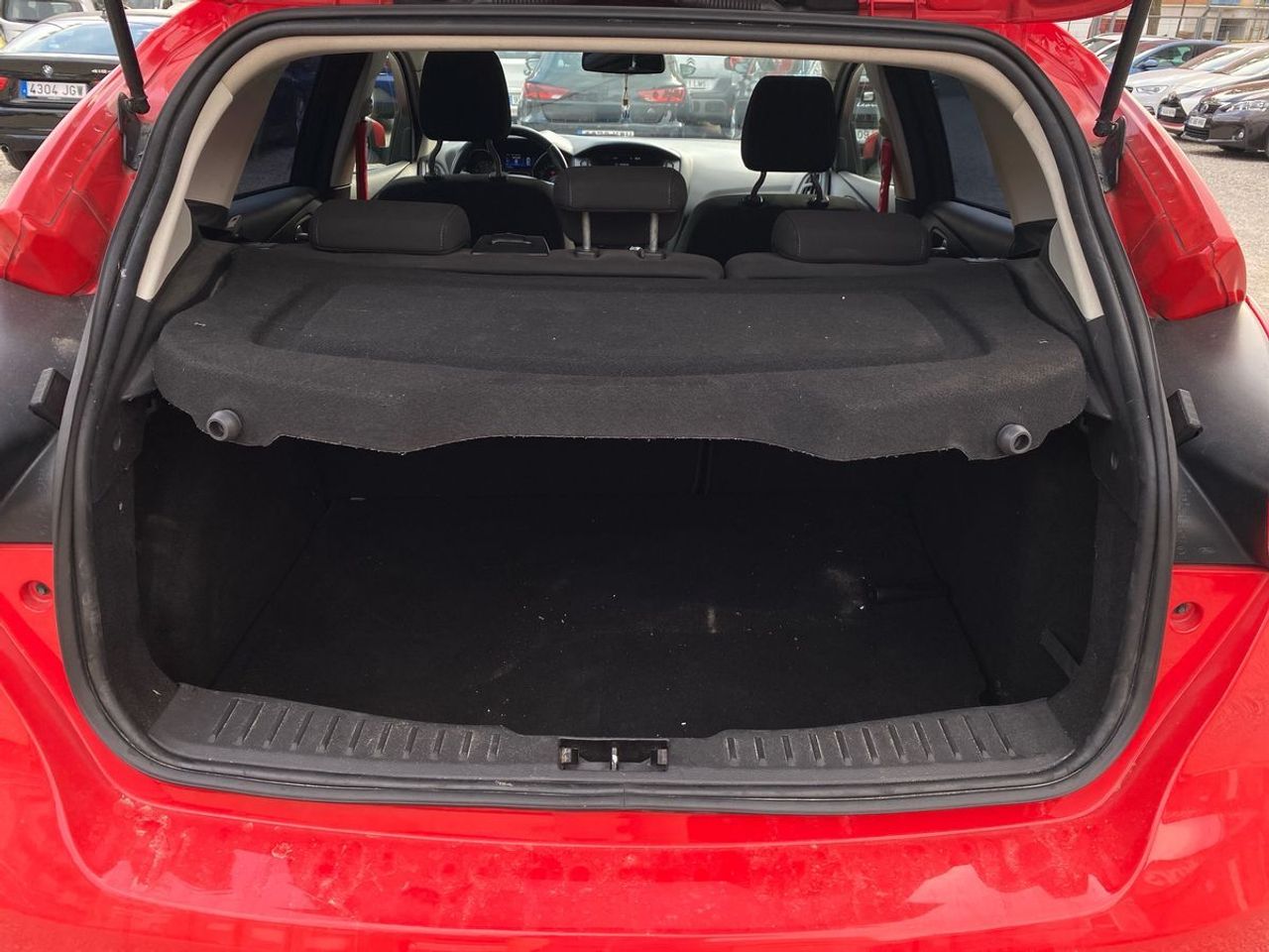 Ford Focus 1.0 Ecoboost Auto-St.-St. 125cv Trend+ - Foto 19
