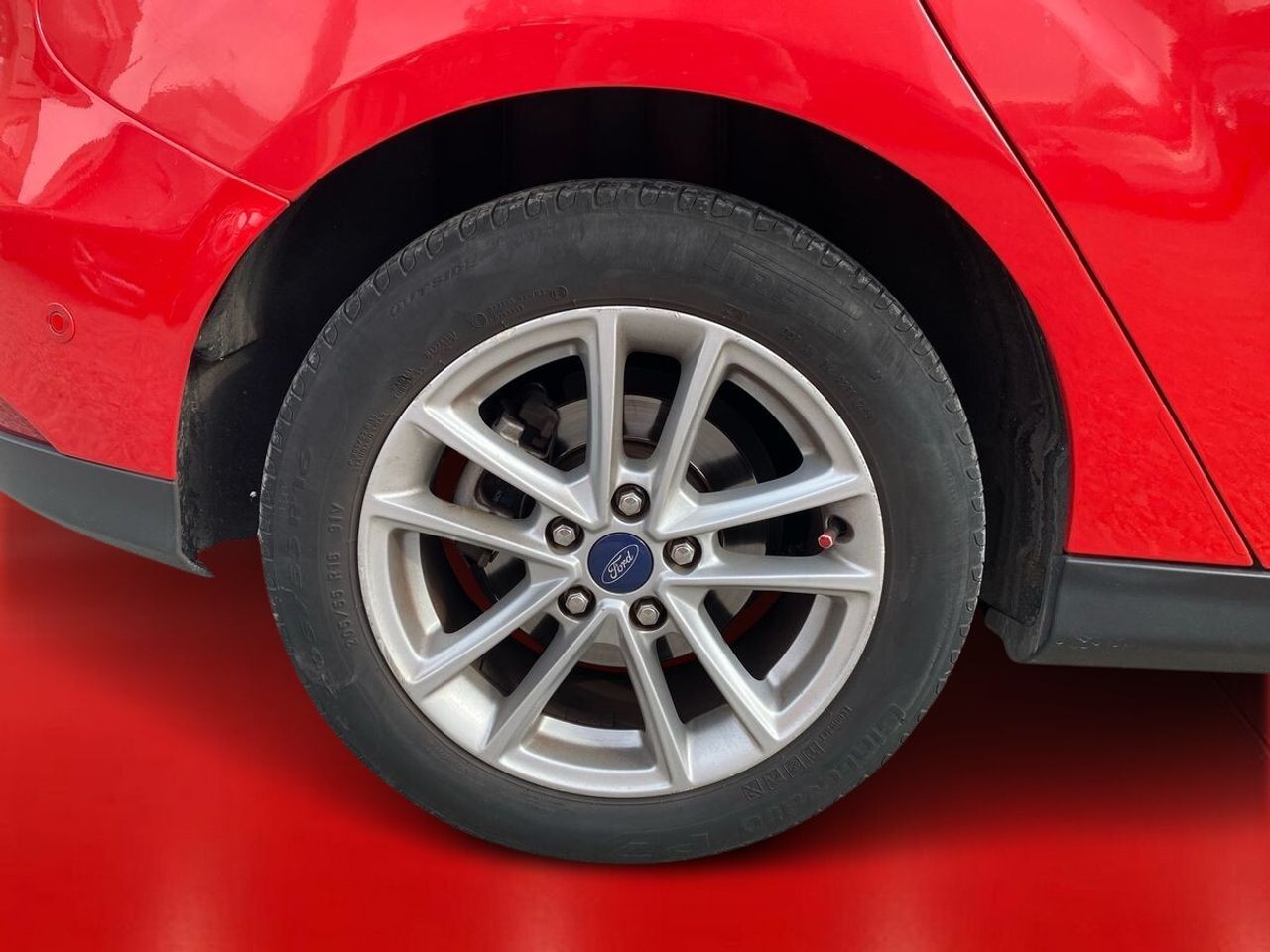 Ford Focus 1.0 Ecoboost Auto-St.-St. 125cv Trend+ - Foto 10