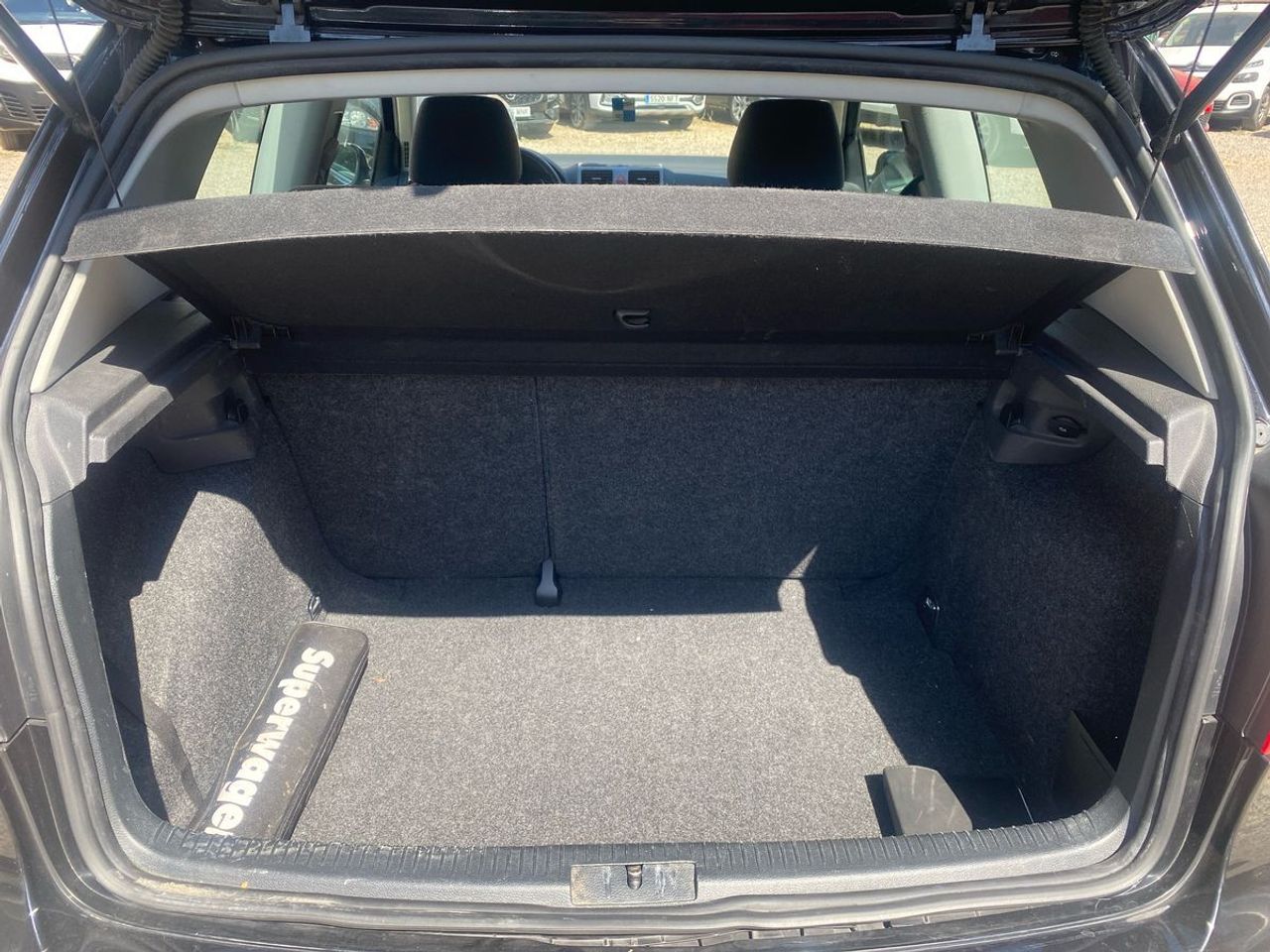 Volkswagen Golf 1.6 Highline - Foto 19