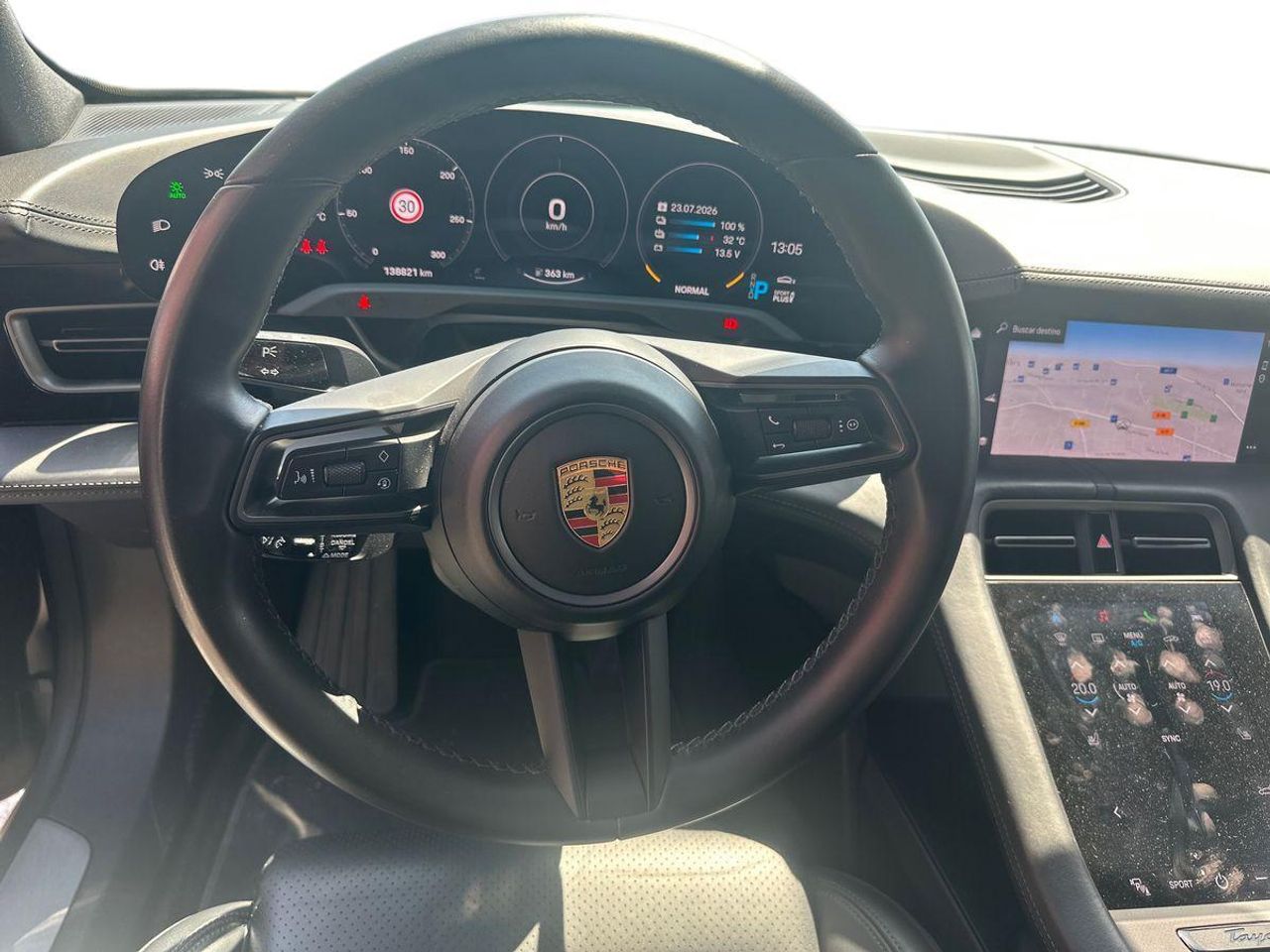 Porsche Taycan - - Foto 12