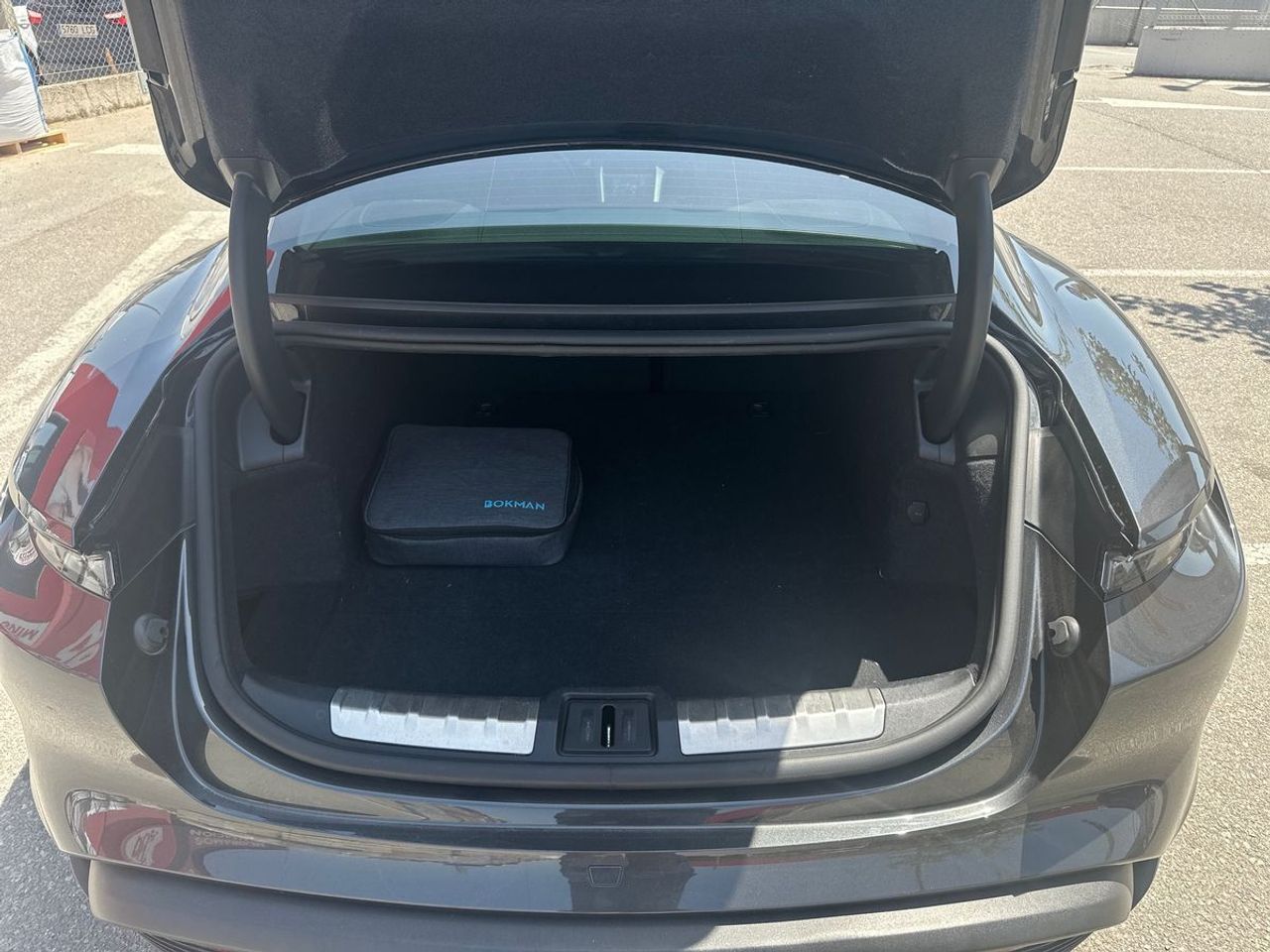 Porsche Taycan - - Foto 19