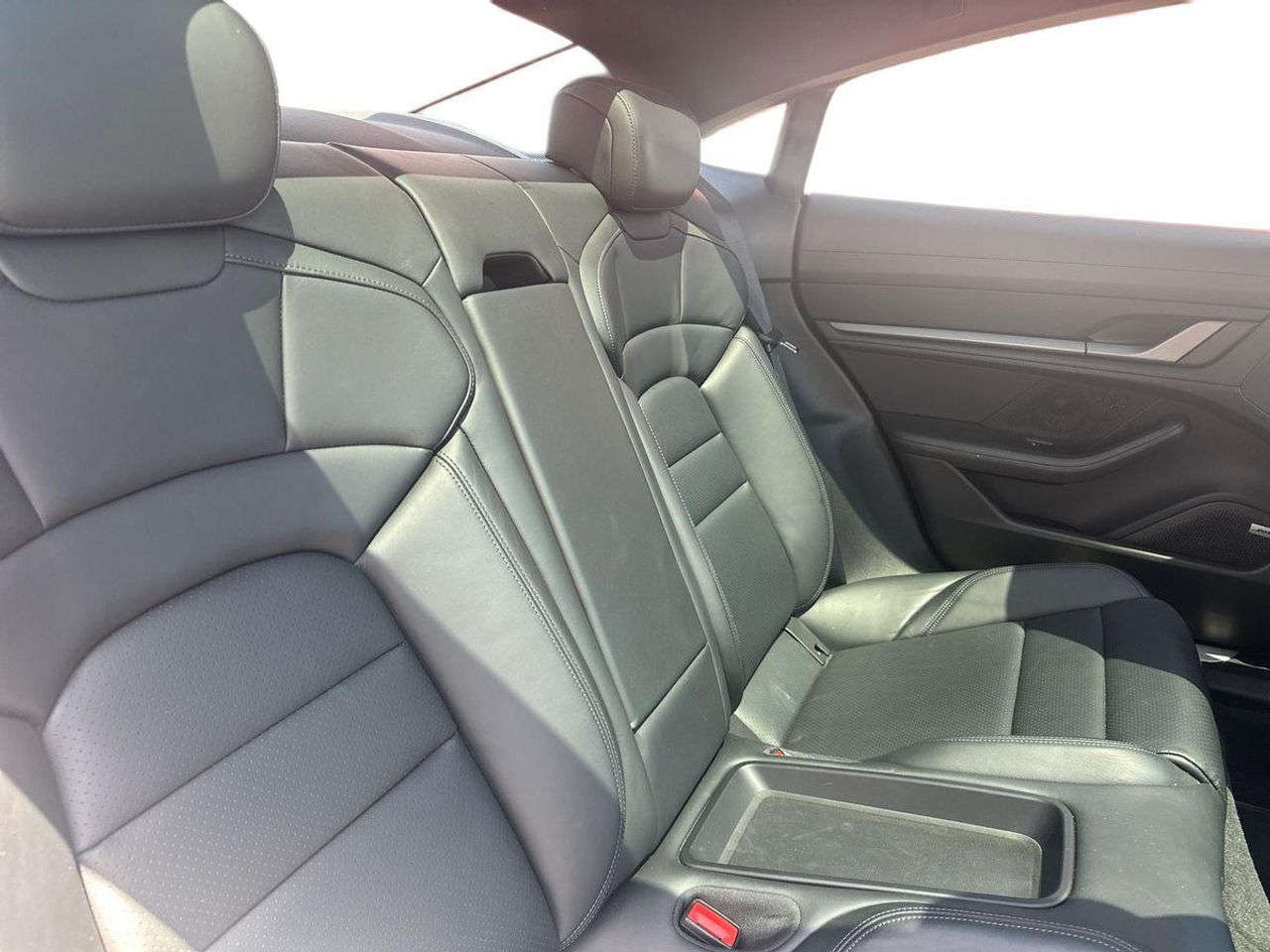 Porsche Taycan - - Foto 18