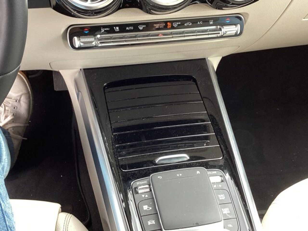 Mercedes EQB 250[0-803] - foto 15