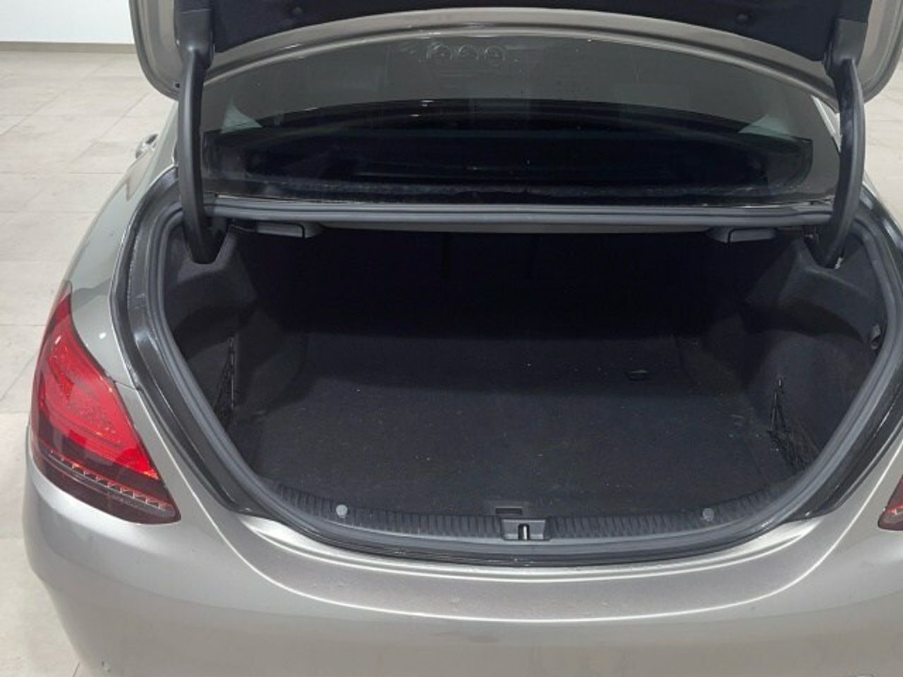 Mercedes Clase C 200 d amg line (euro 6d-temp) - foto 13