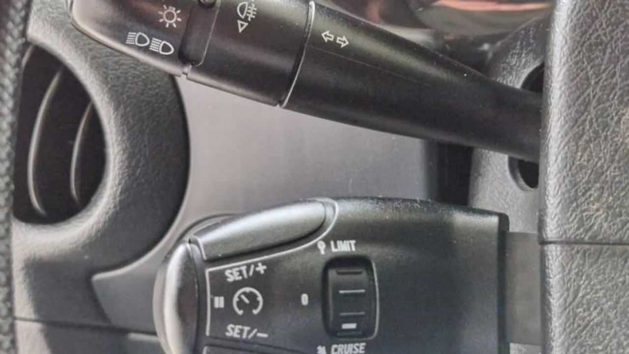 Citroën Berlingo 1600 90 CV 5 PLAZAS 4 PUERTAS - foto 14