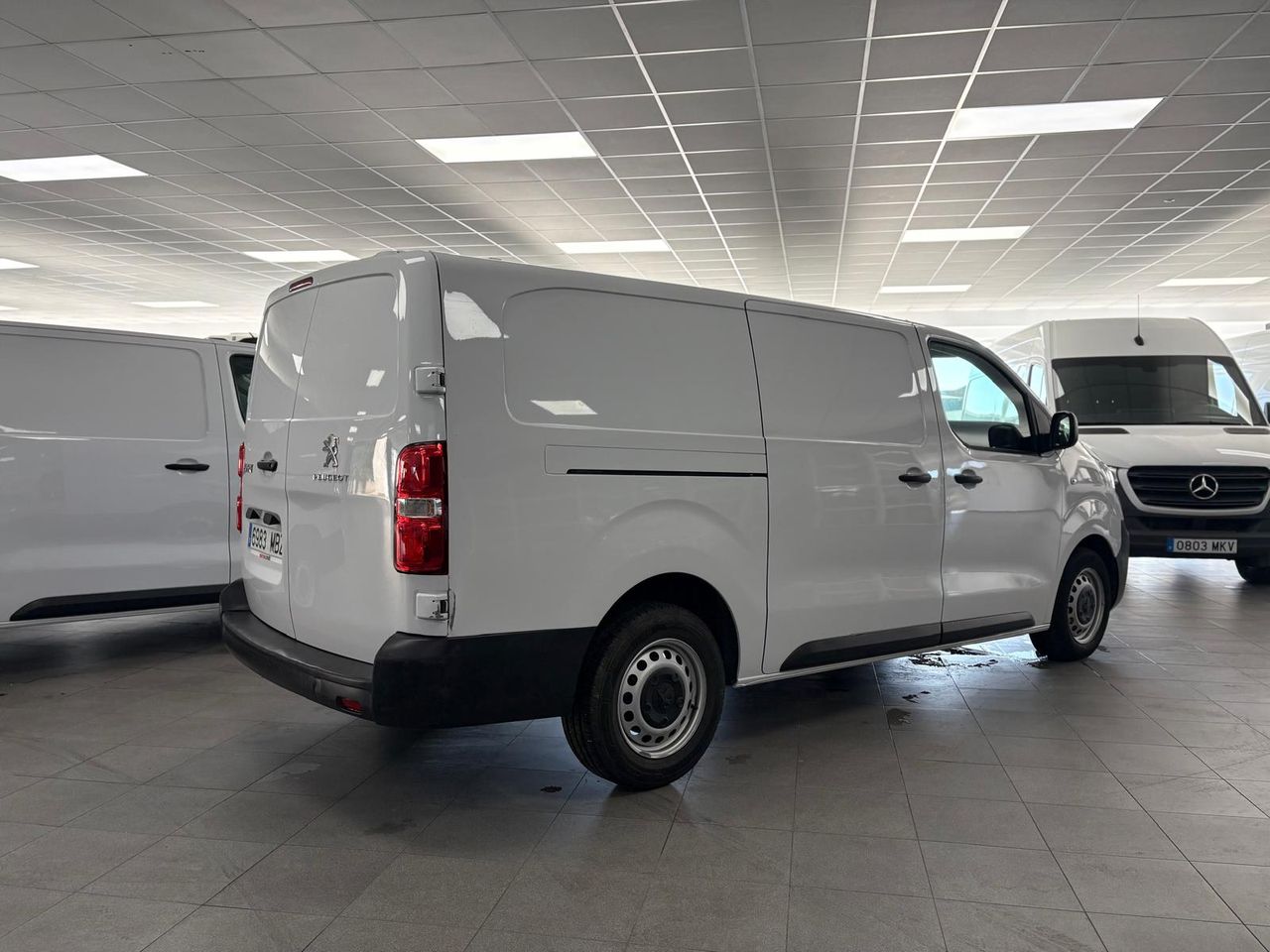 Peugeot Expert PRO larga XL 1.5 BLUEHDI 100 LONG - foto 8