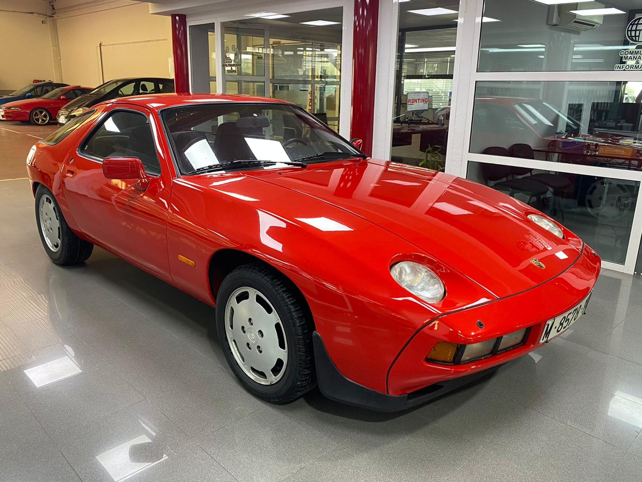 Porsche 928 4.5 MANUAL - foto 6