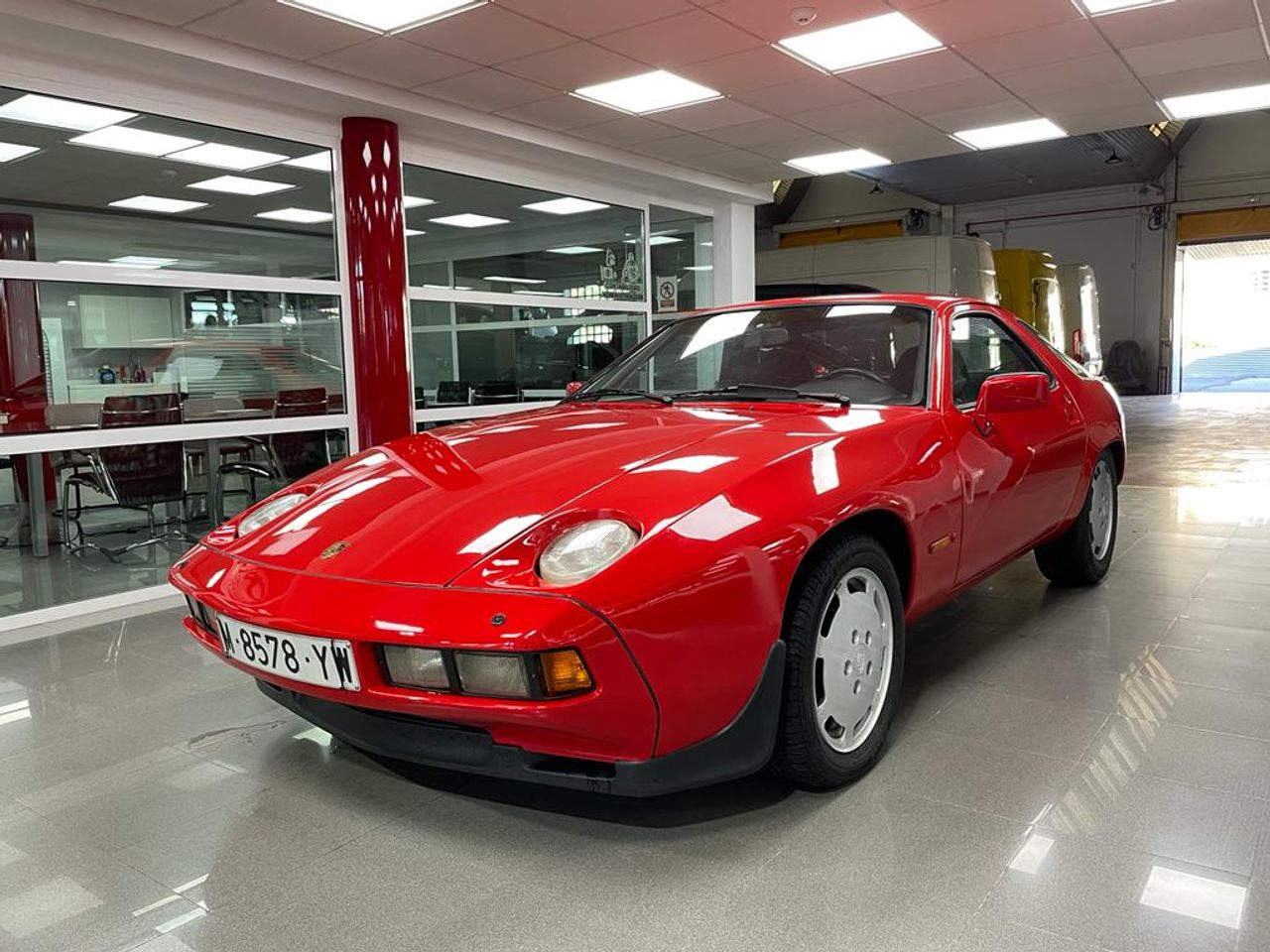 Porsche 928 4.5 MANUAL - foto 23