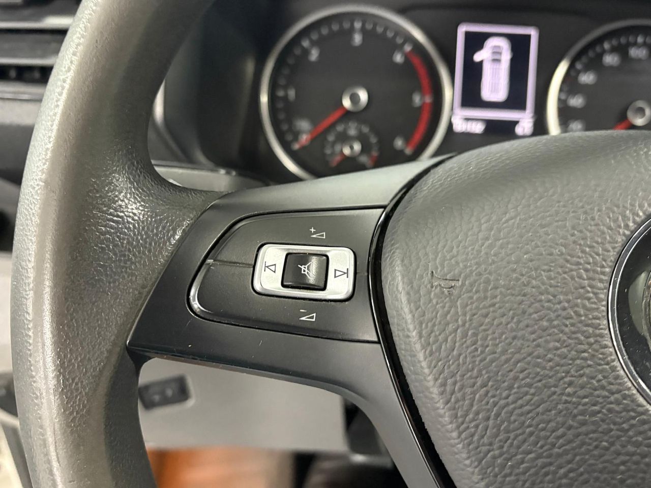 Volkswagen Crafter 30 Furgon BM TN L3H2 2.0TDI 75kW (102CV) - foto 18