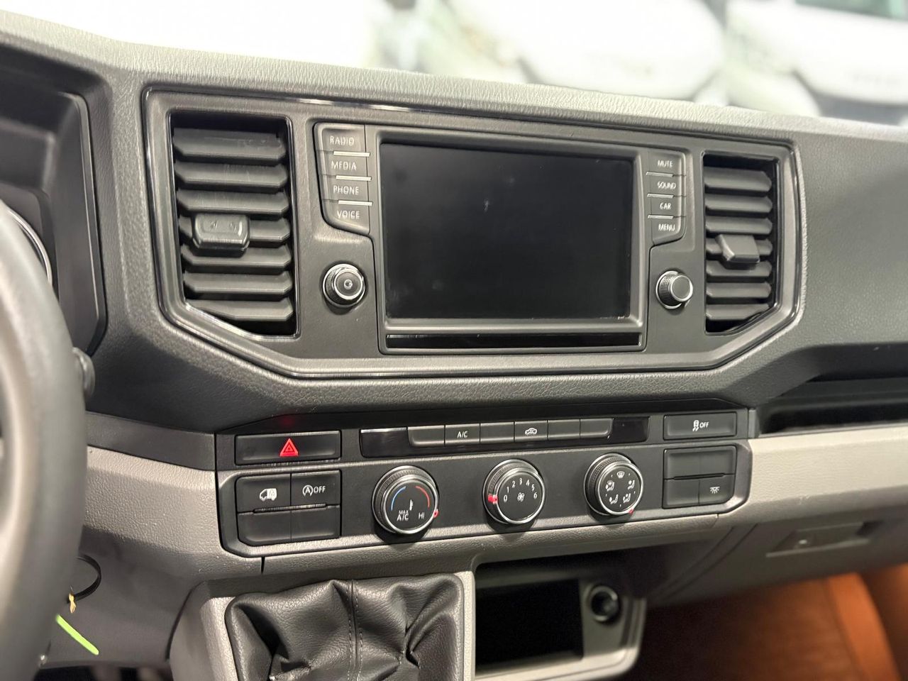 Volkswagen Crafter 30 Furgon BM TN L3H2 2.0TDI 75kW (102CV) - foto 13