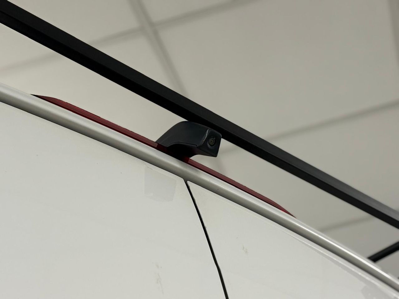 Volkswagen Crafter 30 Furgon BM TN L3H2 2.0TDI 75kW (102CV) - foto 14