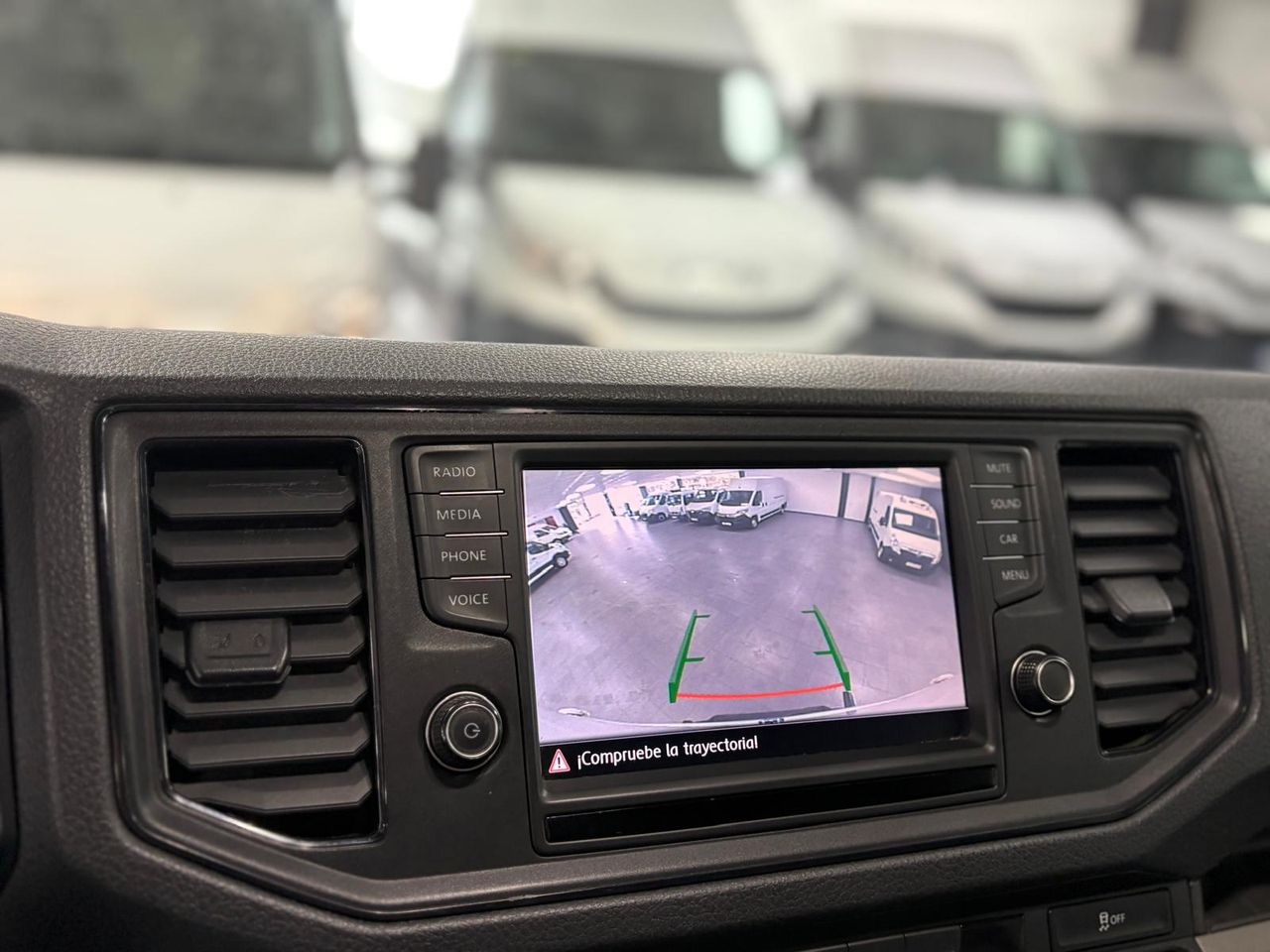 Volkswagen Crafter 30 Furgon BM TN L3H2 2.0TDI 75kW (102CV) - foto 20