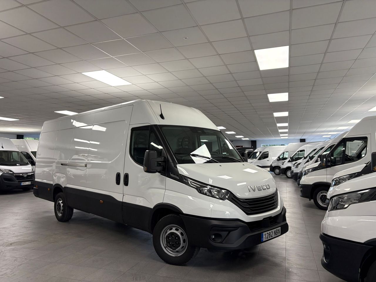 Iveco Daily 35 -160 HI-MATIC - foto 23