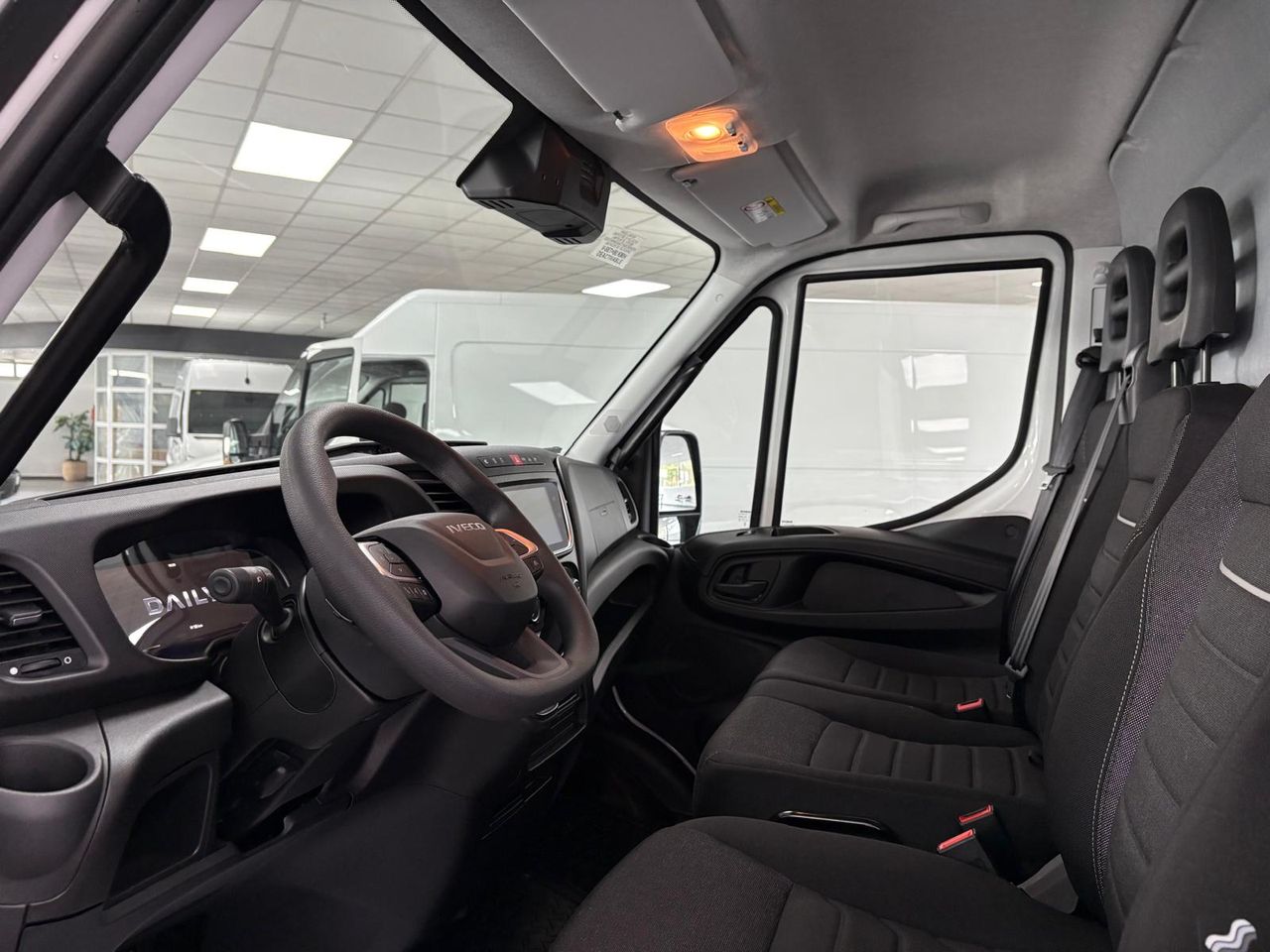 Iveco Daily 35 -160 HI-MATIC - foto 13