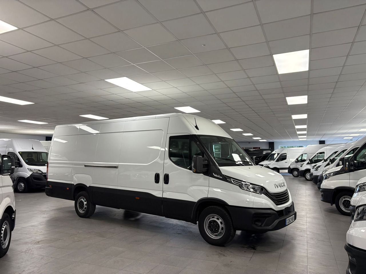 Iveco Daily 35 -160 HI-MATIC - foto 3