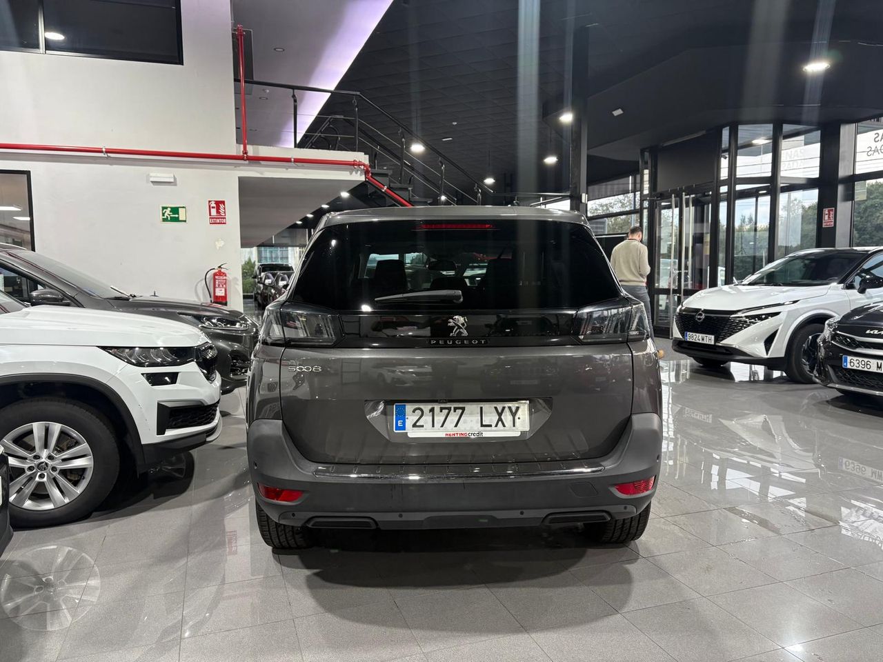 Peugeot 5008 1.5 BLUEHDI 96KW (130CV) S&S ALLURE - foto 5