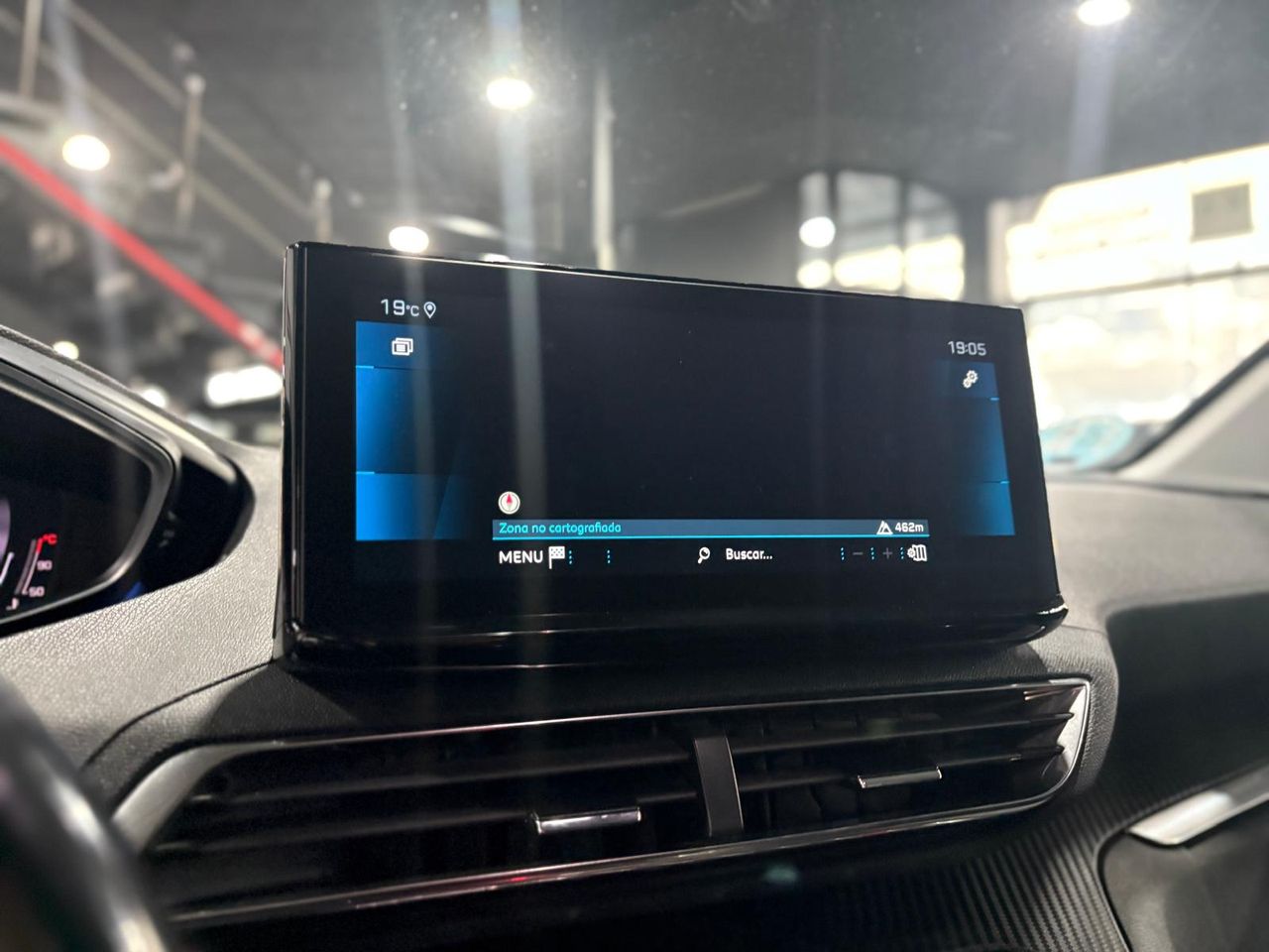 Peugeot 5008 ALLUR	1.2 PURETECH 96KW S&S ALLURE EAT8 - foto 18