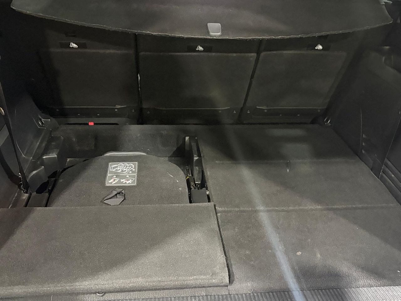 Peugeot 5008 ALLUR	1.2 PURETECH 96KW S&S ALLURE EAT8 - foto 21