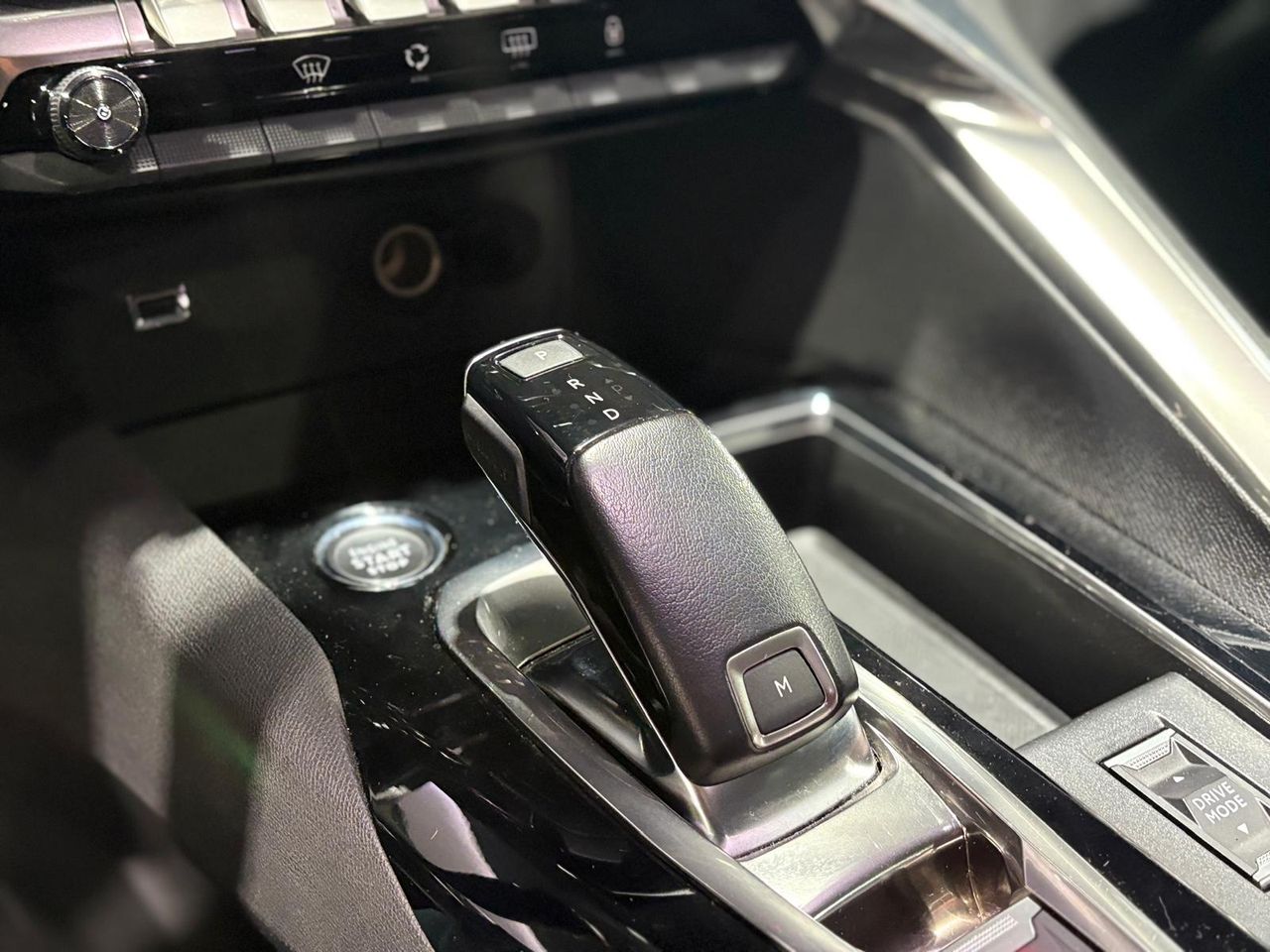 Peugeot 5008 ALLUR	1.2 PURETECH 96KW S&S ALLURE EAT8 - foto 8