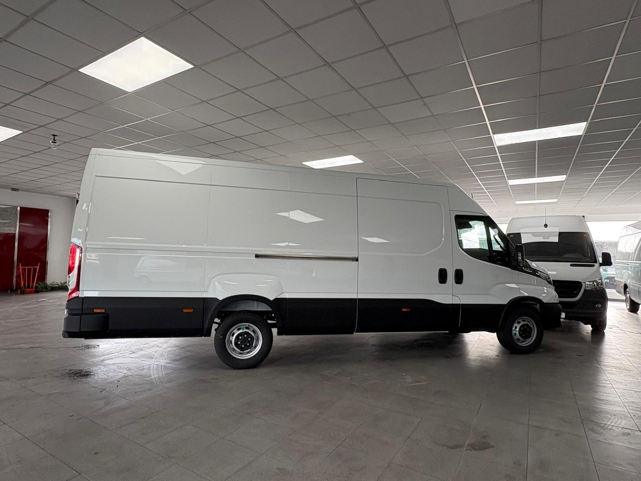 Iveco Daily 35 -160 HI-MATIC - foto 46