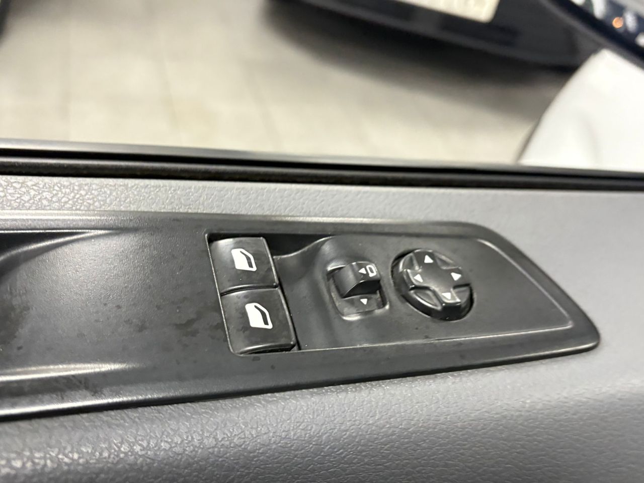 Opel Vivaro 2.0 TURBO 90KW EDITION L3H1 3.1T - foto 32