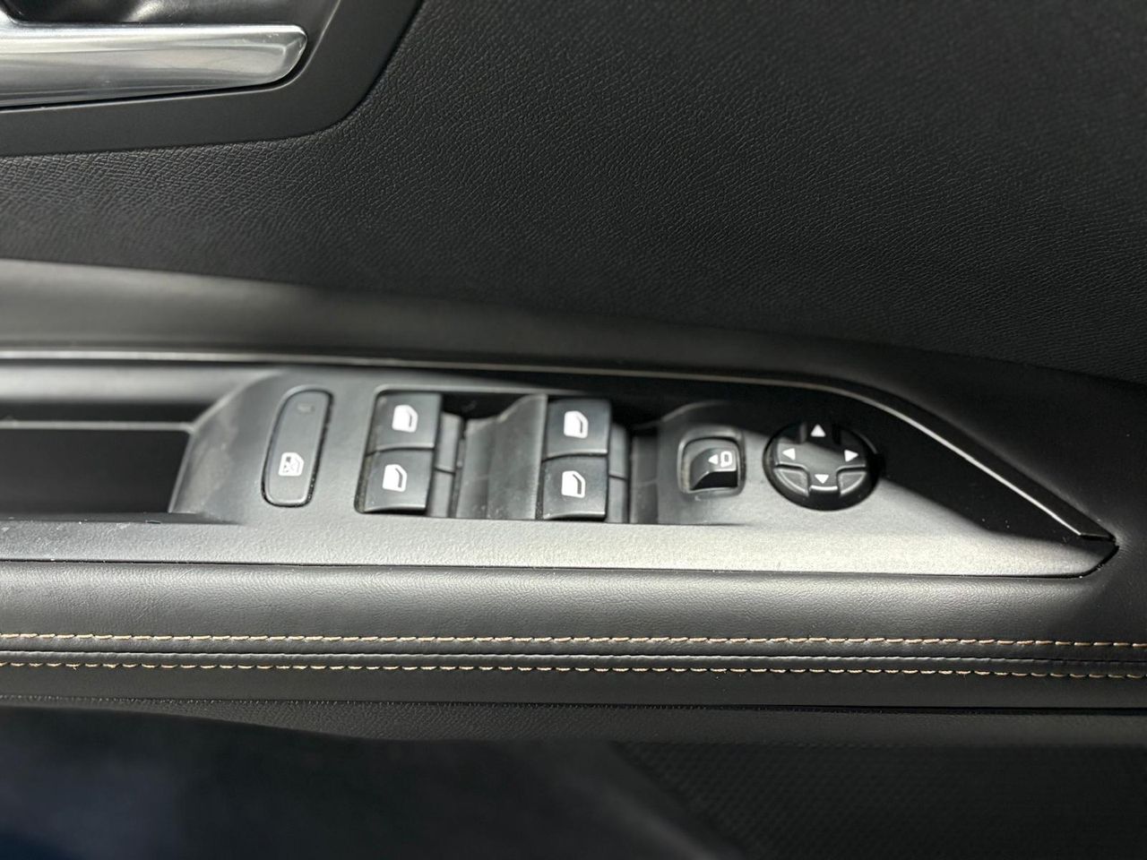 Peugeot 3008 2.0BLUEHDI GT LINE SS - foto 22