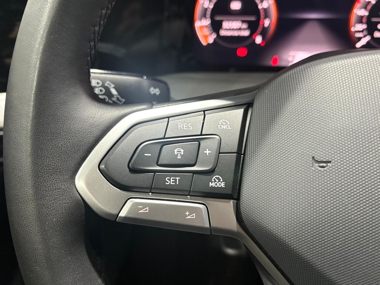 Volkswagen Golf "Más" 1.5 TSI 85kW (115CV) - foto 18