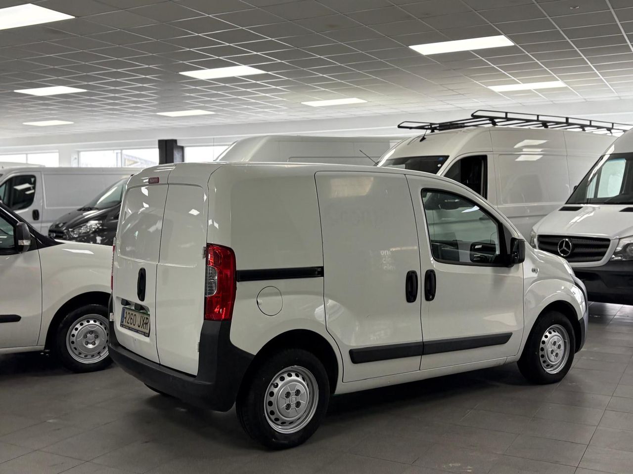 Fiat Fiorino Cargo Base 1.3 Mjet 75cv E5+ Clase 2 - foto 4