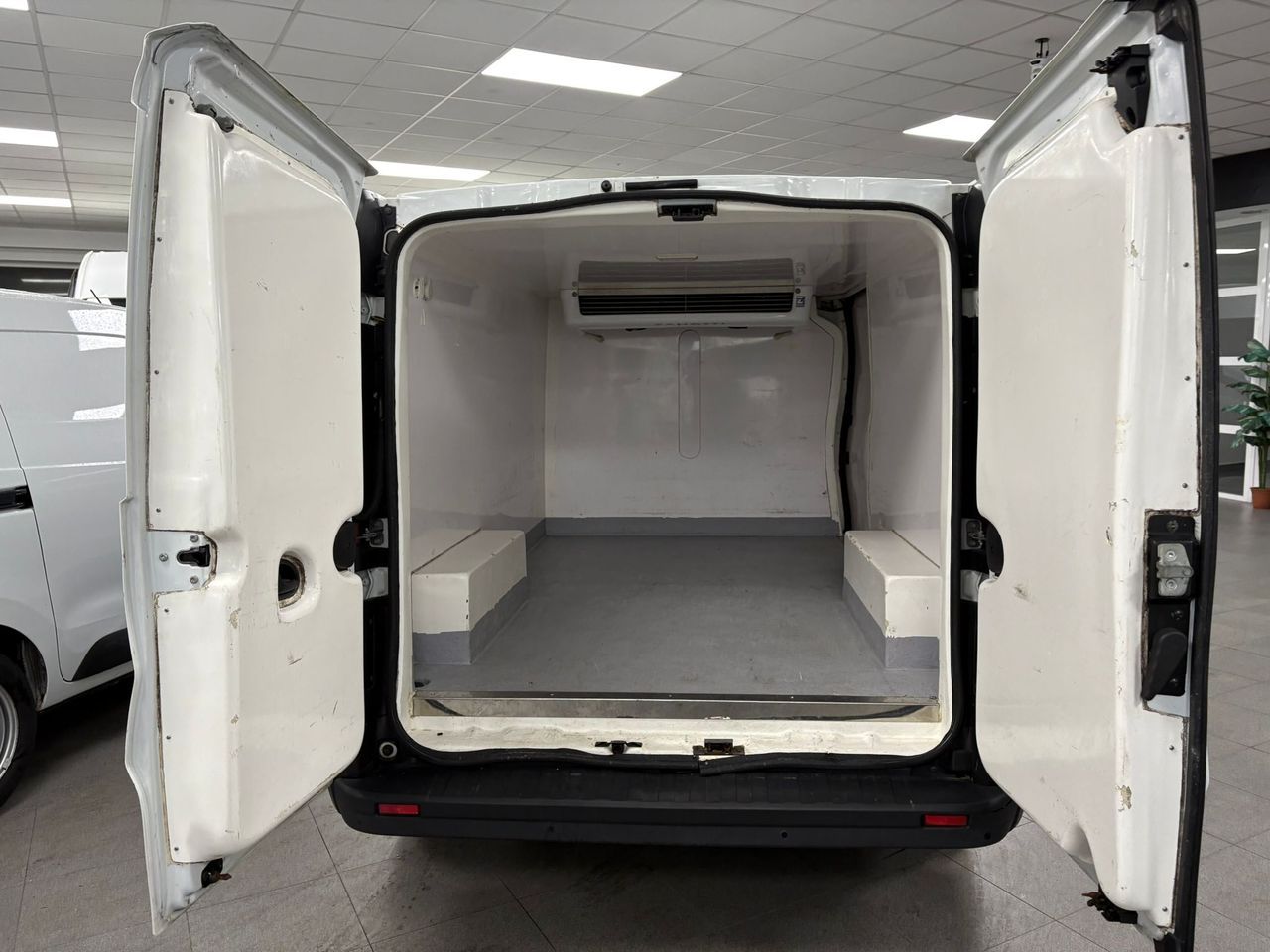 Fiat Talento FRCX , CONGELACION -20º CON ISOTERMO Y ENCHUFE  - foto 5