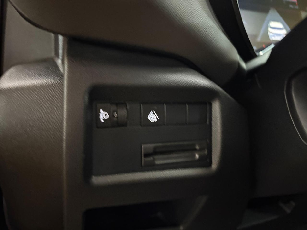 Volkswagen Transporter CORTO TN 2.0 TDI 81KW (110CV) - foto 15