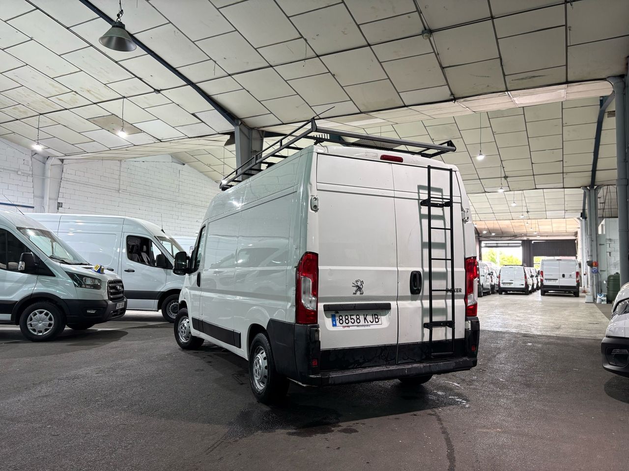Peugeot Boxer 2.2 BlueHDi L2H2 Premium S&S - foto 6