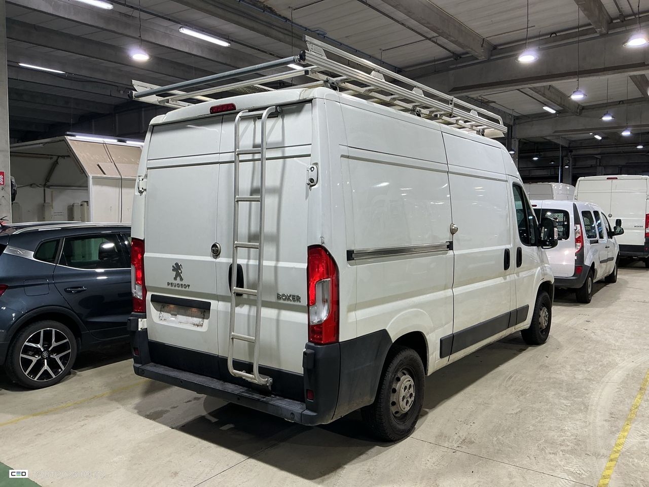 Peugeot Boxer 2.2 BlueHDi L2H2 Premium S&S - foto 14