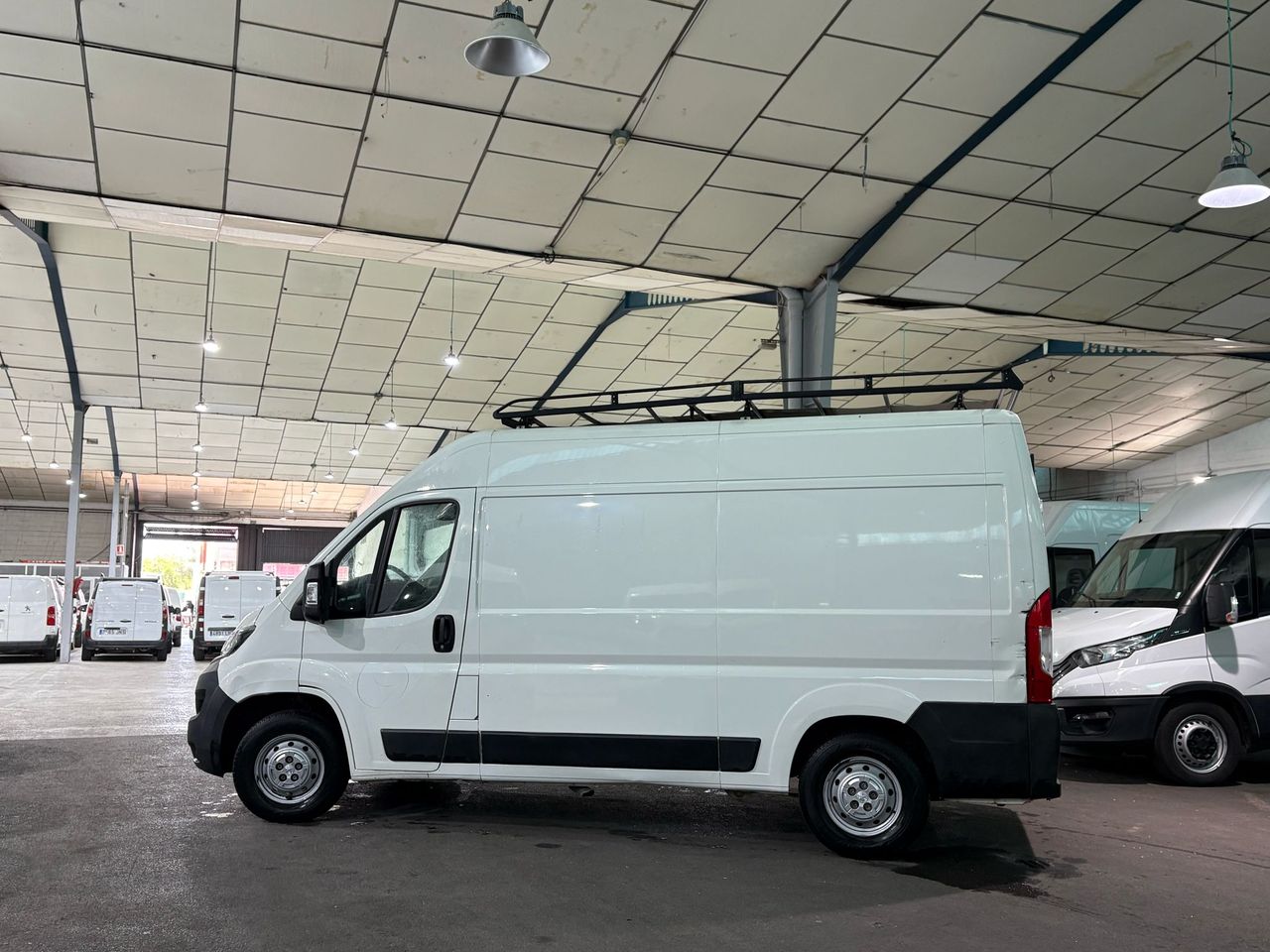 Peugeot Boxer 2.2 BlueHDi L2H2 Premium S&S - foto 4