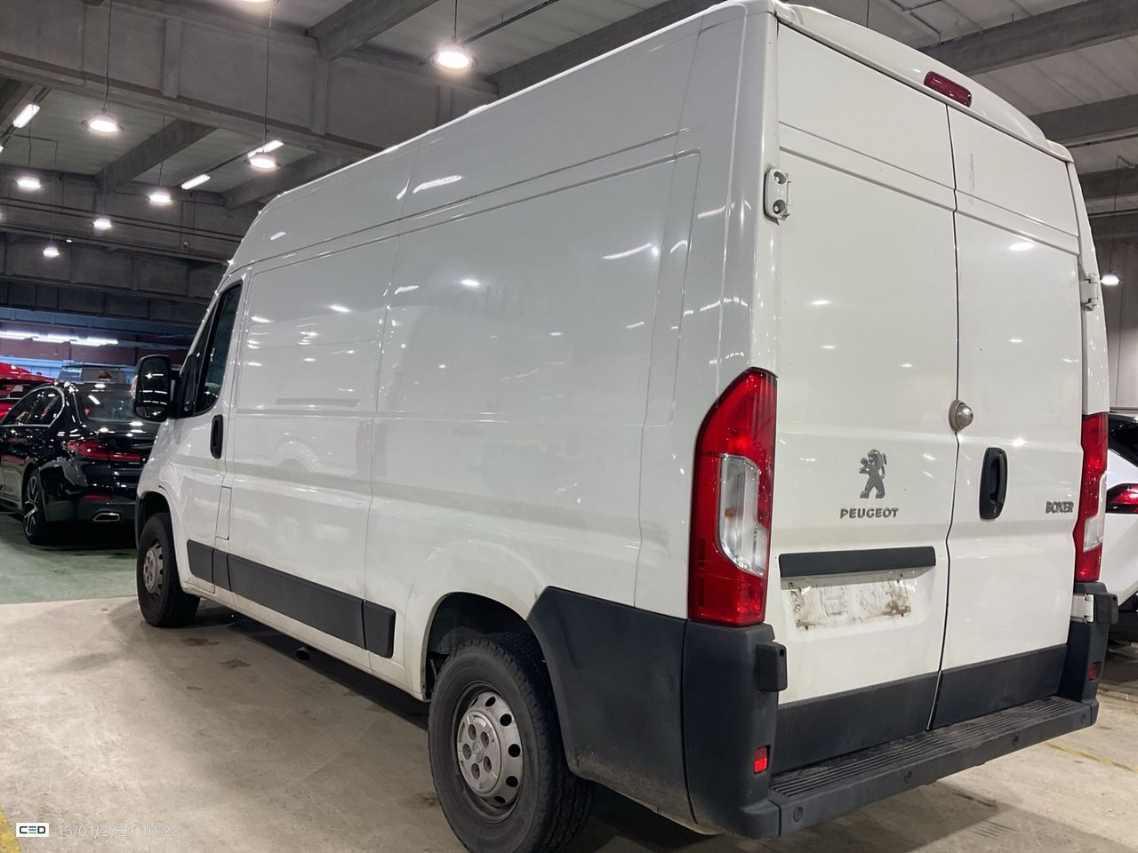 Peugeot Boxer 2.2 BlueHDi L2H2 Premium S&S - foto 5