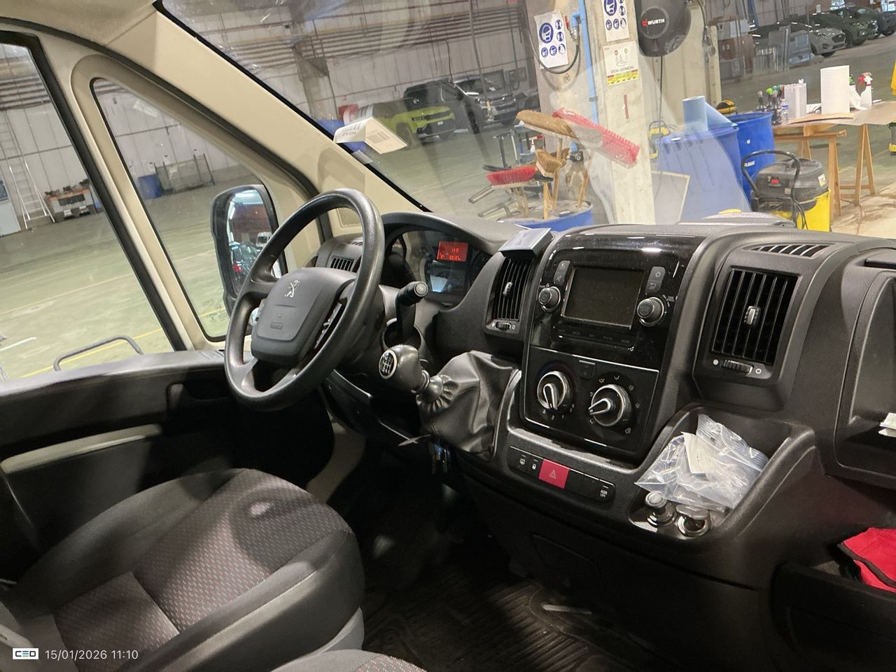 Peugeot Boxer 2.2 BlueHDi L2H2 Premium S&S - foto 9