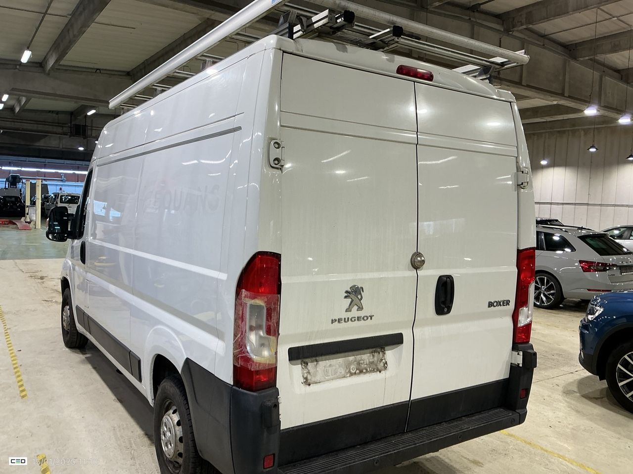 Peugeot Boxer 2.2 BlueHDi L2H2 Premium S&S - foto 4